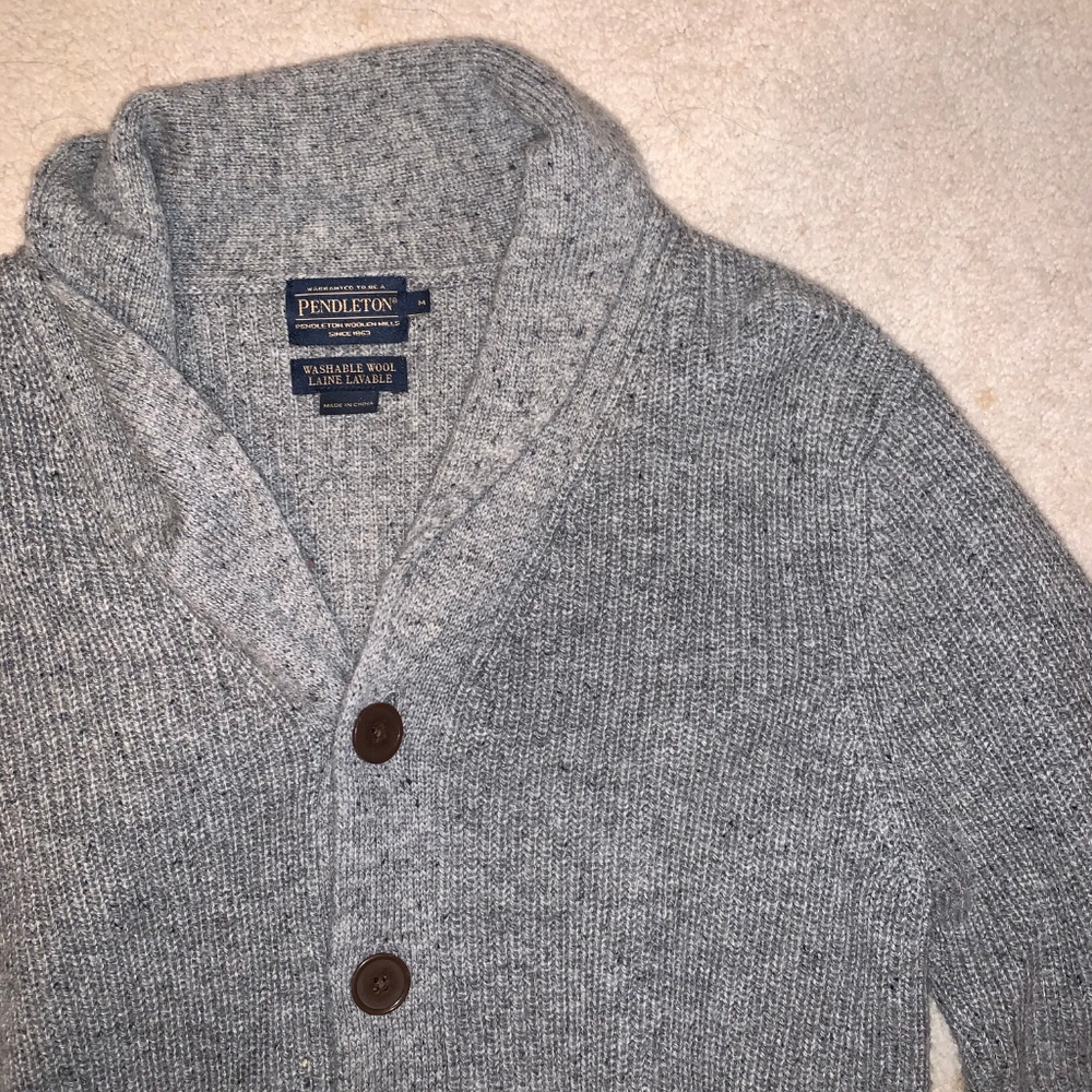 Pendleton Medium Grey Never Worn Wool Sweater - image 3
